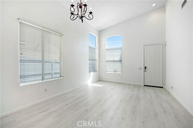 Foto del edificio - 28349 Willow Ct