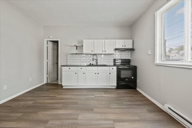 Photo - 1701 Fletcher Ave Apartment