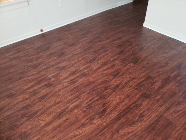 Foto del edificio - 1612 Edds Rd