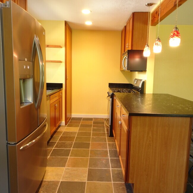 Foto del edificio - 1011 Nile St