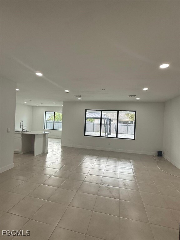 Foto del edificio - 1304 NE 9th Pl