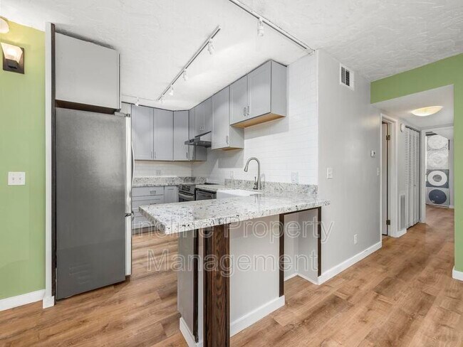 Building Photo - 115 S 1100 E