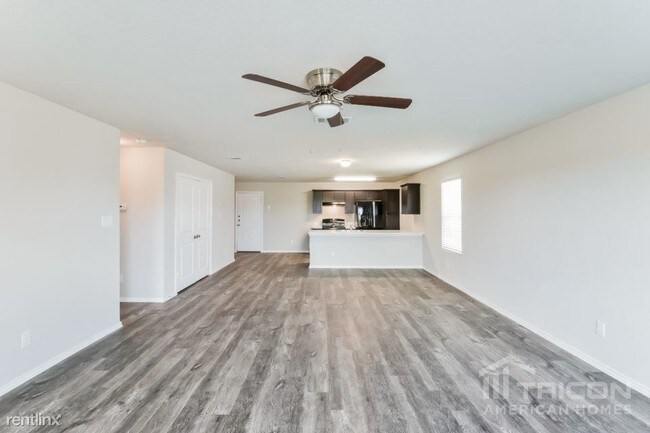 Building Photo - 9720 Marbach Rd