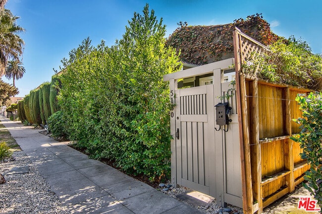 Building Photo - 5130 Raleigh St