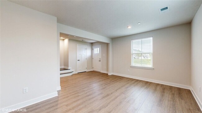 Foto del edificio - 4908 Spruce Rd