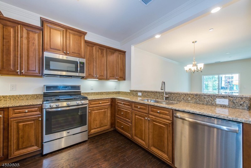 Foto principal - 4101 Hoover Ln