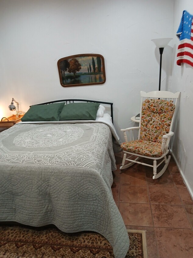 Foto principal - 411 Starkey Rd