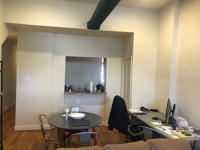 Foto del edificio - 924 N St NW