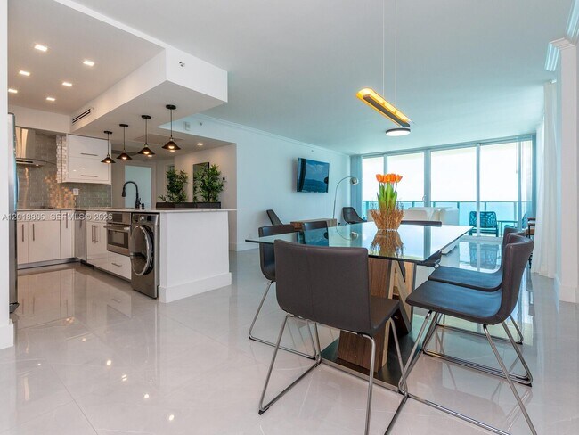 Foto del edificio - 2501 S Ocean Dr