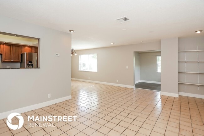 Building Photo - 3406 Ave Villandry