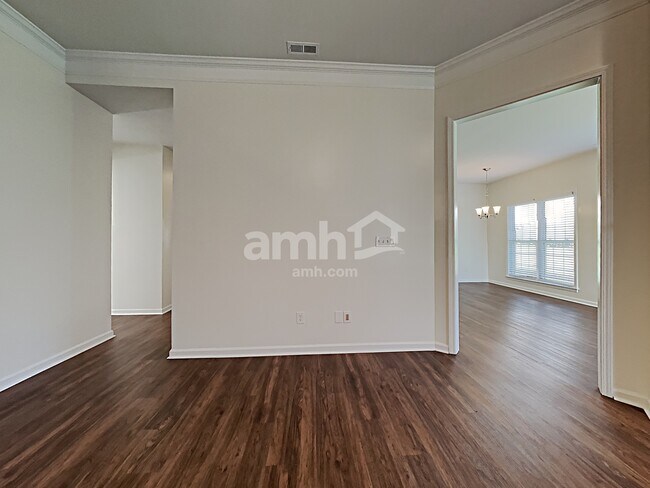 Foto del edificio - 1140 Boxelder Ln