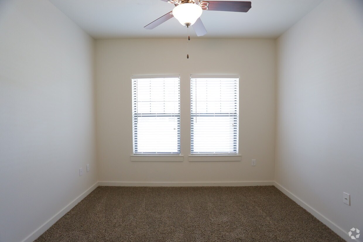 Dorel Eagle Pass Apartments Apartments 2156 Town Square Blvd Eagle