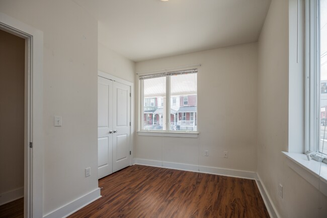 Foto del edificio - 441 N 32nd St