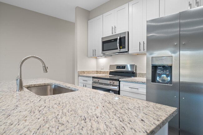 Foto del edificio - 165 Pebble Beach Pl