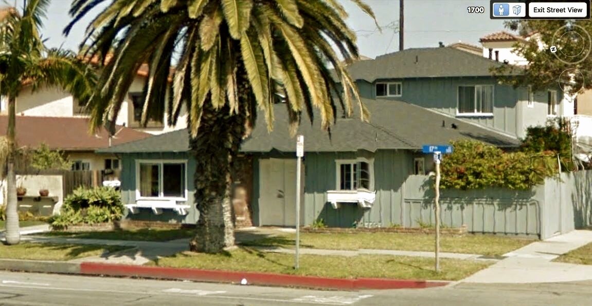 This is the actual unit. Interior shots coming soon! - 502 17th St