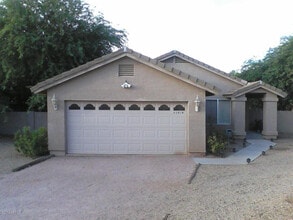 Building Photo - 6203 E Gold Dust Ave