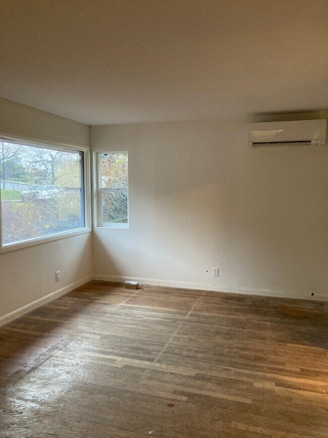 Foto del edificio - 515 W 16th St