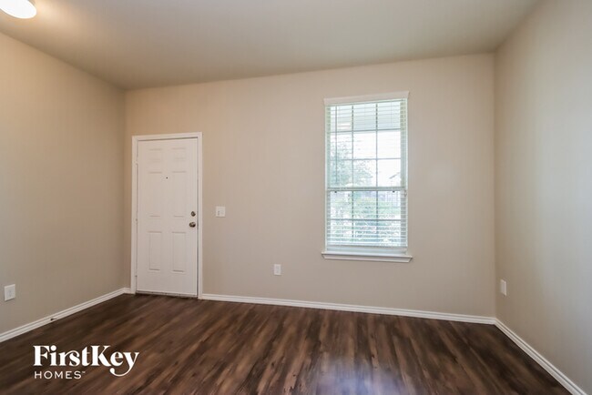 Foto del edificio - 14607 Jasper Stream Court