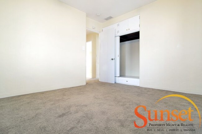 Building Photo - 1915-1923 2nd Ave