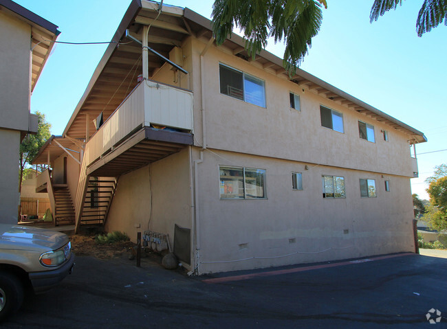 Building Photo - Sterling Ridge Apartments