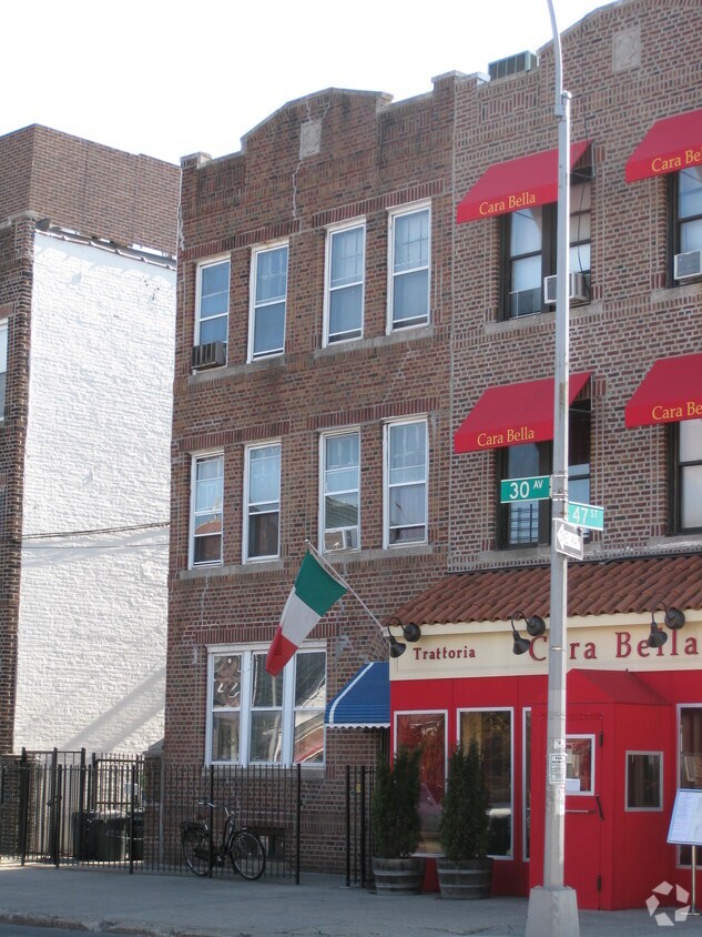 Building Photo - 47-04 30th Ave