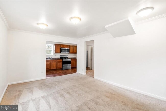 Building Photo - 2060 Flag Marsh Rd