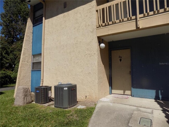 Foto del edificio - 2811 SW Archer Rd