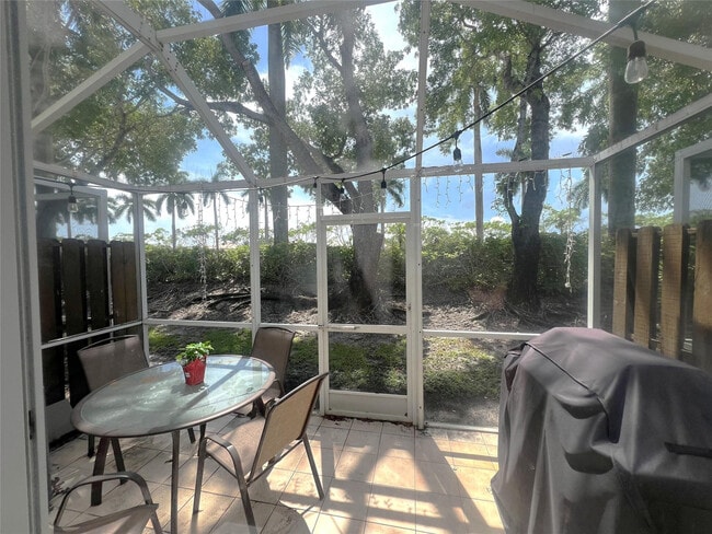 Building Photo - 3618 San Simeon Cir