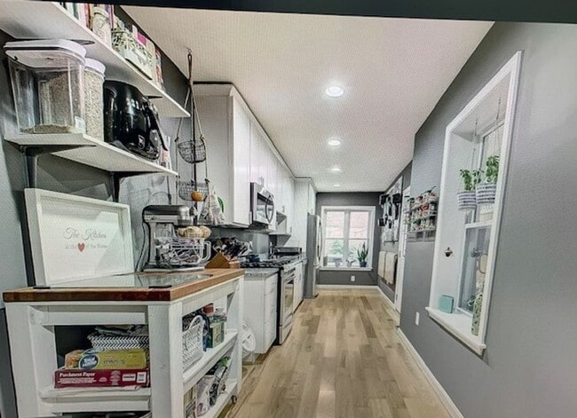 Building Photo - New Price!  Fed Hill Luxury Townhome  ROOFTOP DECKS!