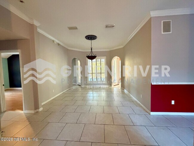 Foto del edificio - 1462 Scenic Oaks Dr