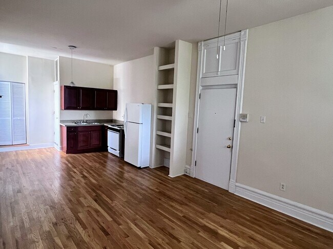 Foto del edificio - 2148 N Halsted St