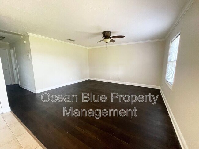 Building Photo - 13767 Juniper Blossom Dr