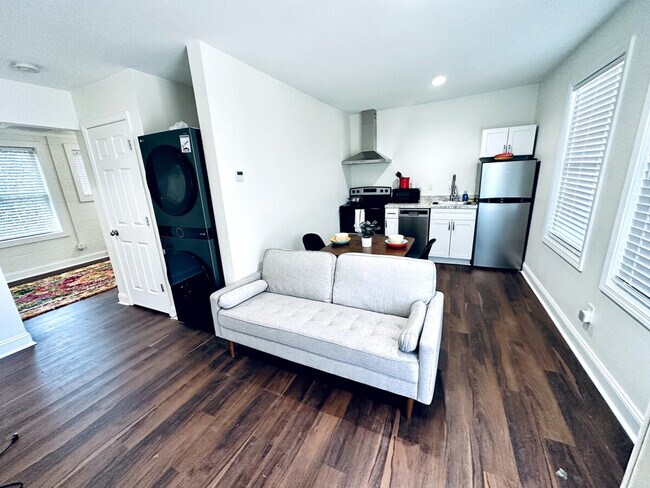 Foto del edificio - 86 Crest Ln