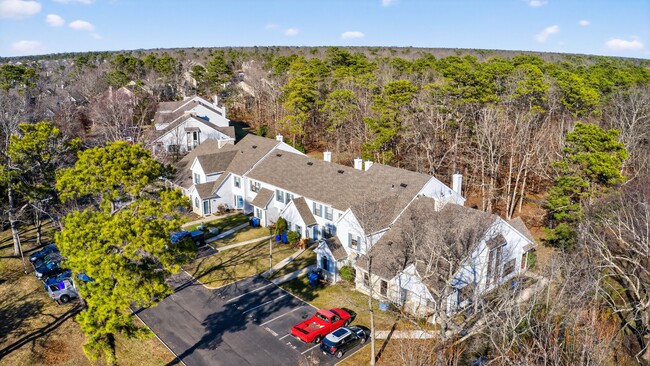 Building Photo - 2701 Canyon Ct