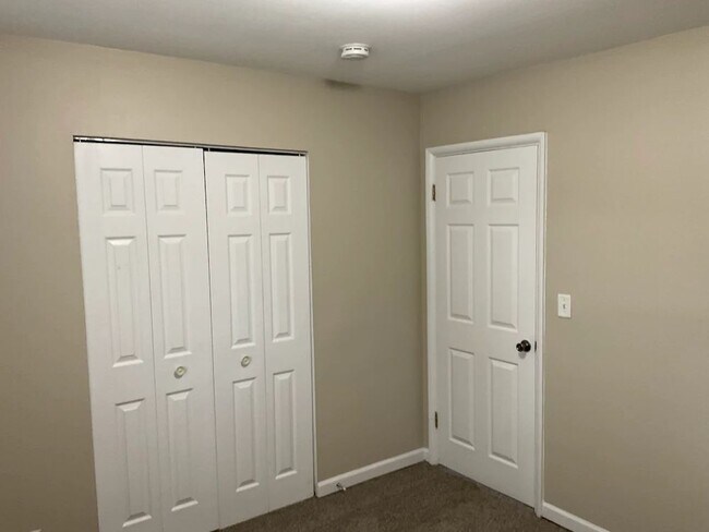 Building Photo - 275 Mohave St