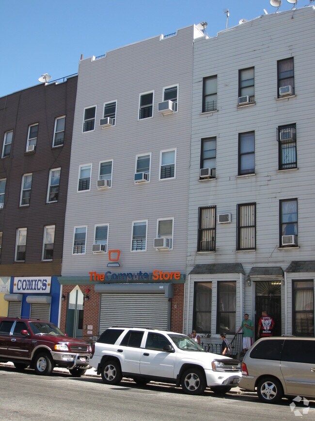 Building Photo - 269 Lee Ave