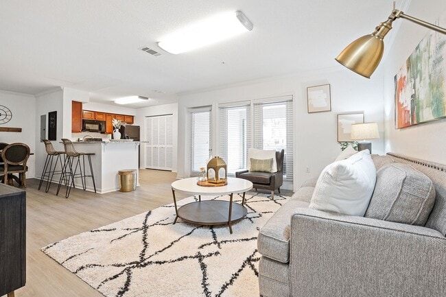 21-web-or-mls-005 (1) - Tremont at 22