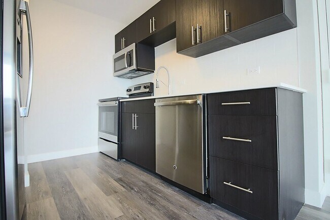 Foto del edificio - 3 E Delaware Pl