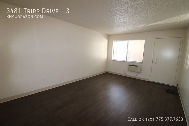 Foto del edificio - 3481 Tripp Dr