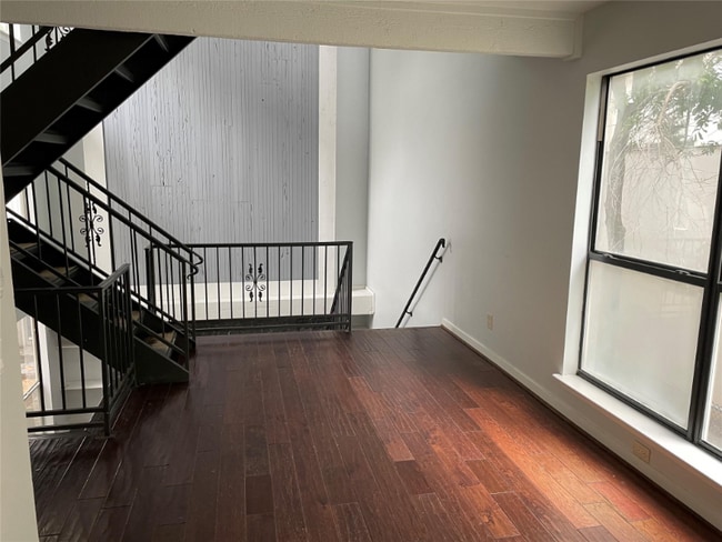 Building Photo - 3525 Routh St
