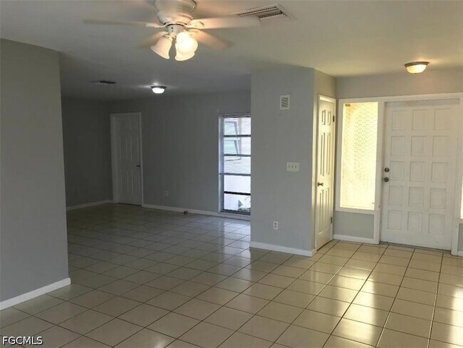 Foto del edificio - 1311 SE 25th Terrace