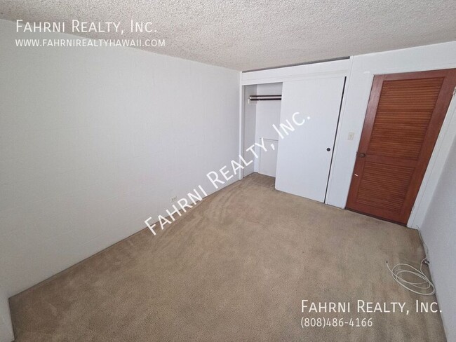 Building Photo - 85-175-175 Farrington Hwy