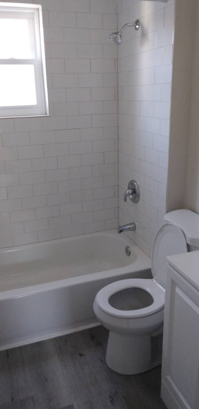 73-pliny-st-unit-3rd-floor-hartford-ct-06120-apartments-in-hartford
