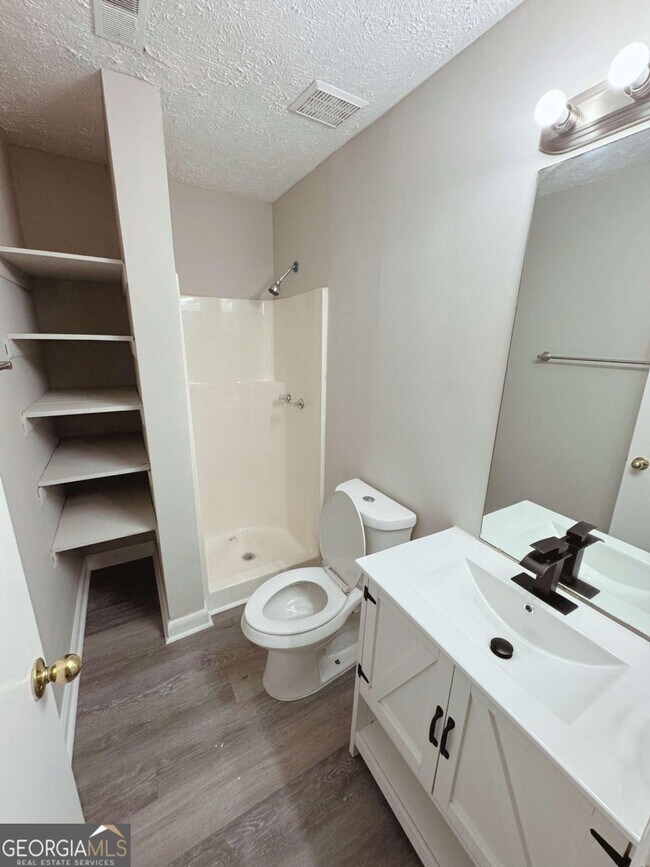 Building Photo - 2525 Terrace Trail