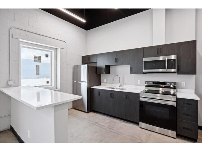 Foto del edificio - 801 SE 9th St