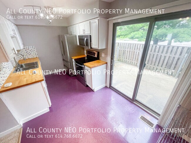 Building Photo - 2 Bed, 1.5 Bath Dublin Condo For Rent!