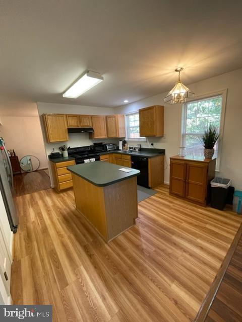 Foto del edificio - 838 Chestnut Tree Dr