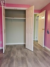 Building Photo - 6767 Thorold Stone Rd