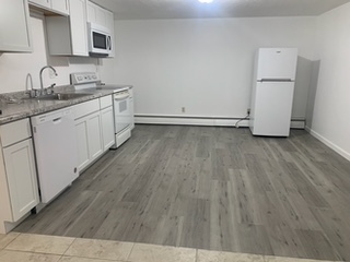 Building Photo - 312 4th Ter