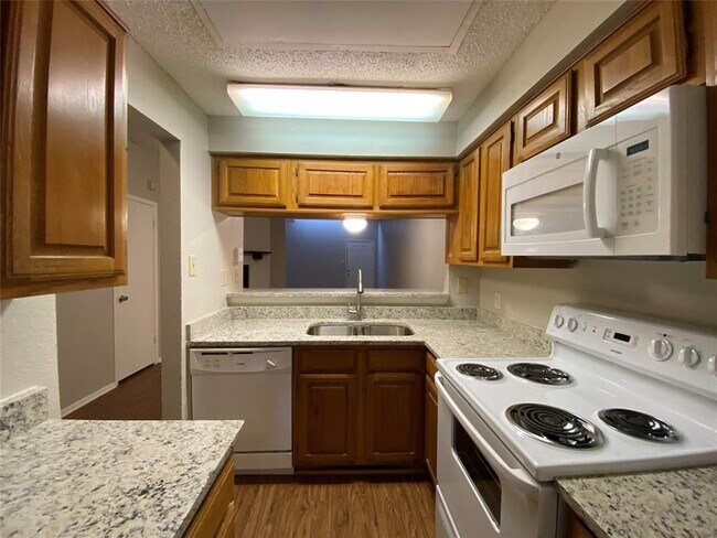 Building Photo - 1445 Weiler Blvd